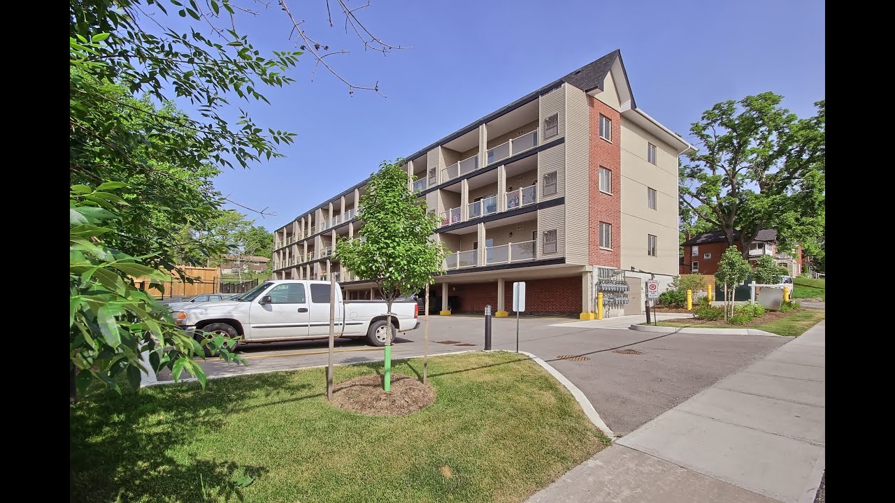 FOR SALE128 Barrie Street Unit 102 BradfordSheila StewartMain Street