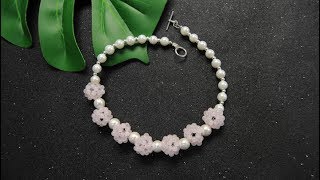 Beebeecraft tutorial on making necklace with Jade Beads and Pearl Beads