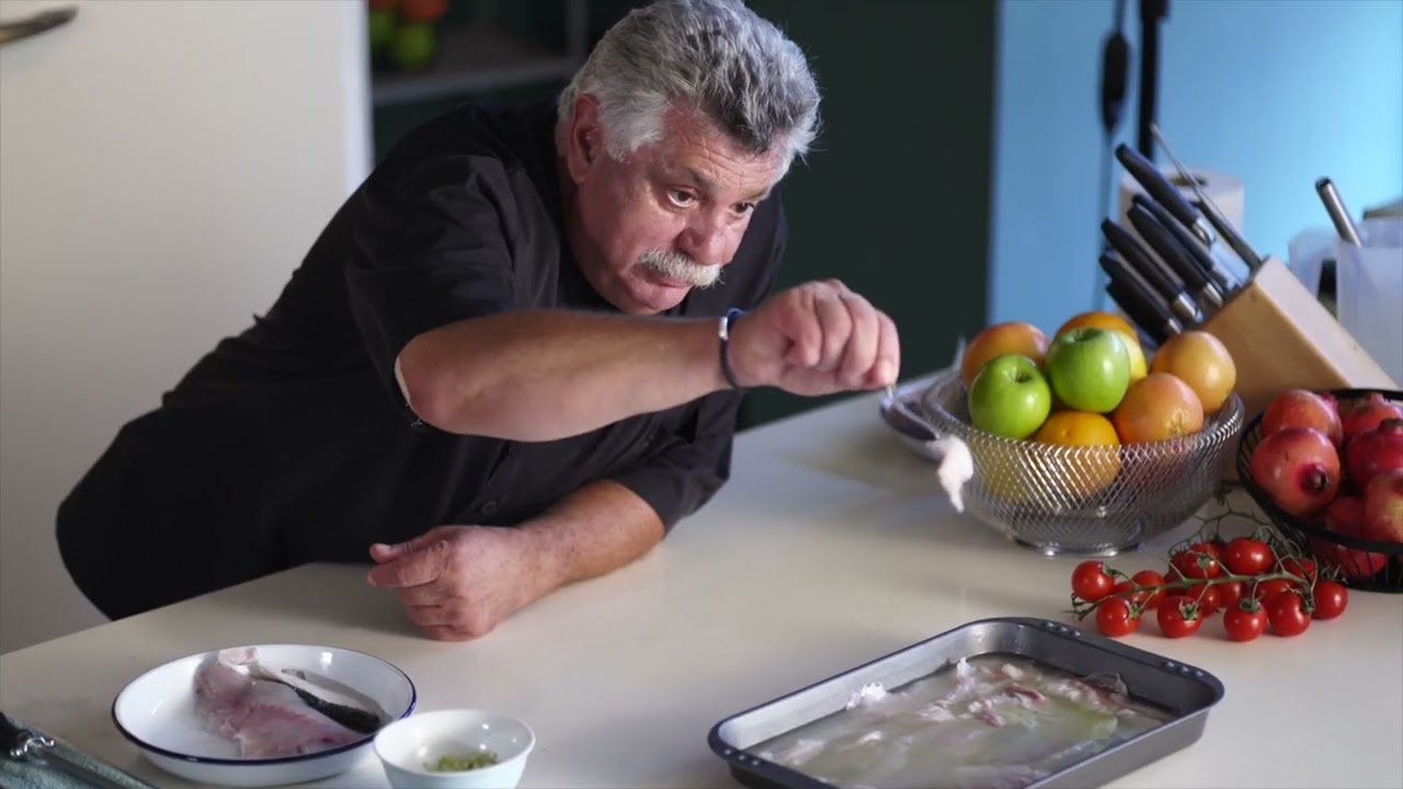 Καρπάτσιο λαβράβι Fish from Greece από τον Λευτέρη Λαζάρου