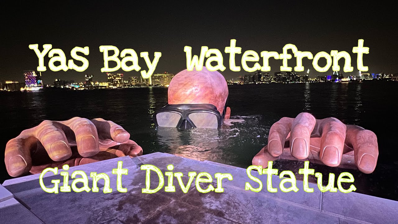 Yas Bay Waterfront in Abu Dhabi The large Sculpture Giant Diver