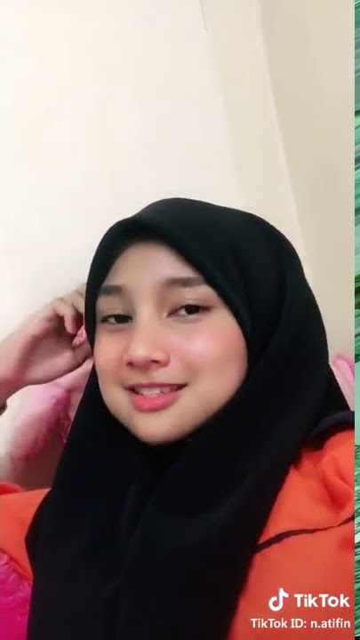 Awek tudung cute