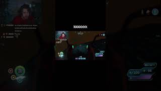 Mais um sustinho que o @CellBits leva #cellbit #subnautica #live #gameplay #streamer #susto #terror