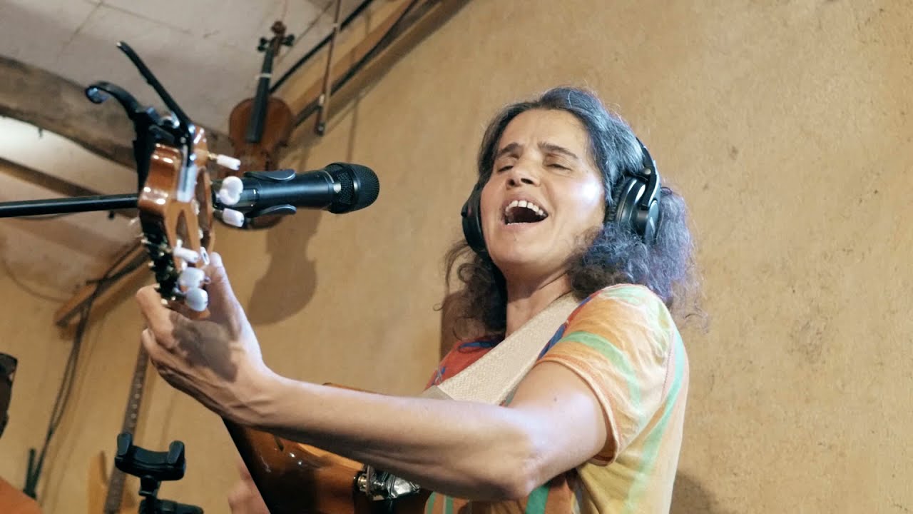 Marianne Aya Omac - Pachamama