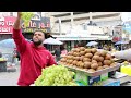 حركة تسوق ضعيفة نسبياً في رام الله والبيرة قبيل عيد الفطر المبارك