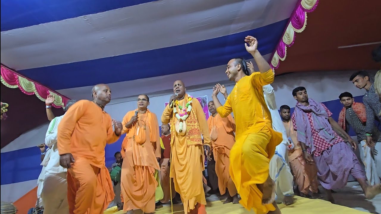 নবদ্বীপ মন্ডল পরিক্রমায় ভক্তদের নিত্য।  না দেখলে মিস করবেন । #iskcon #নবদ্বীপ 