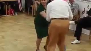 Download Lagu Dansa romantis 😊 MP3