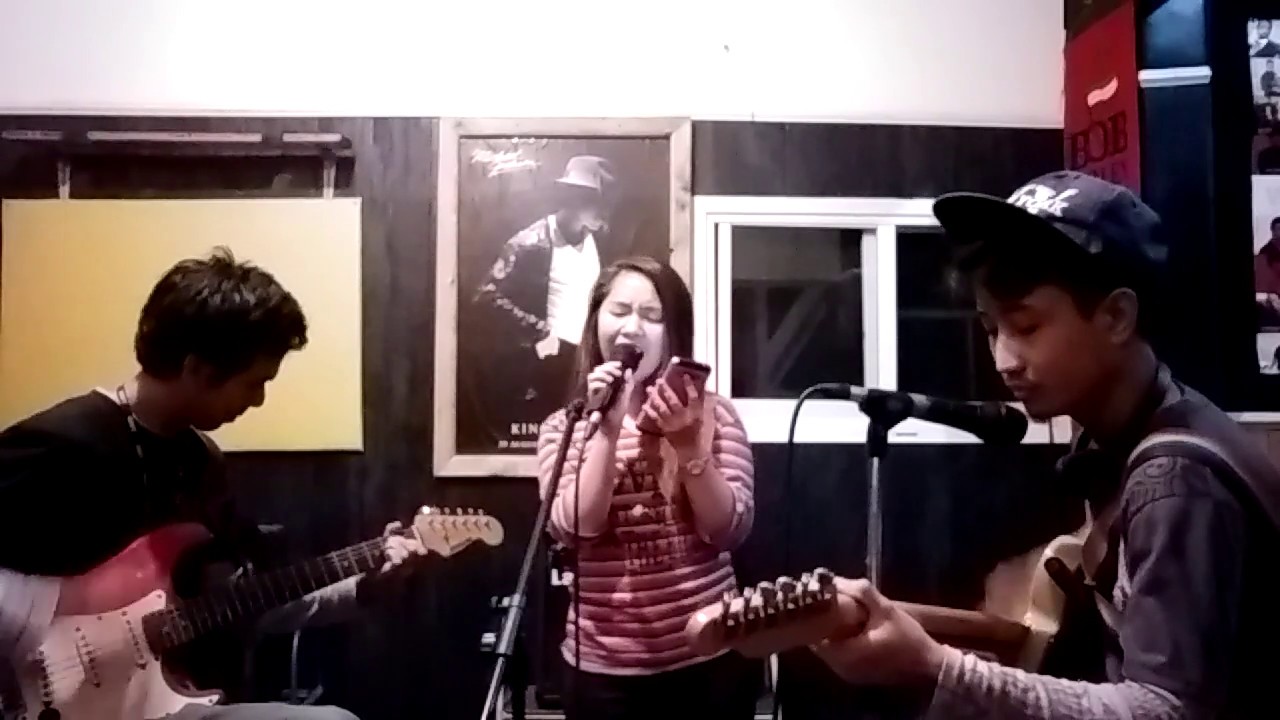 Im with you by Avril Lavigne acoustic cover- Shinea Saway