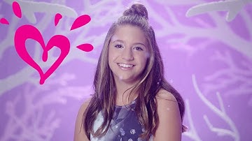 MACKENZIE ZIEGLER 💗 PERFECT HOLIDAYS - OFFICIAL MUSIC VIDEO