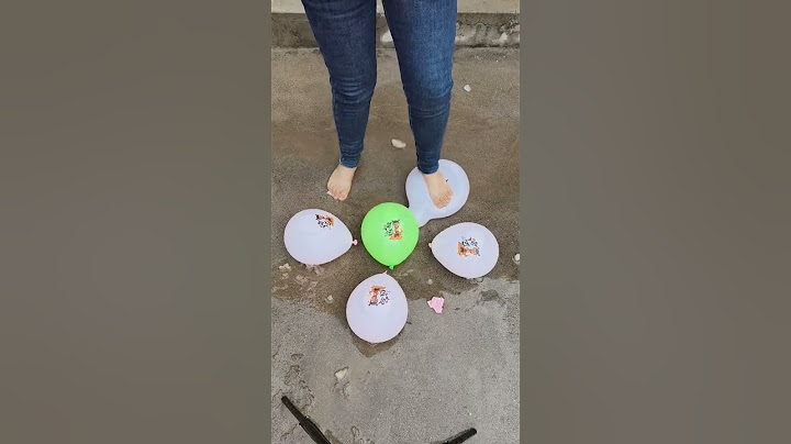 The family play the best new game at home with breaking balloon waterfill #short