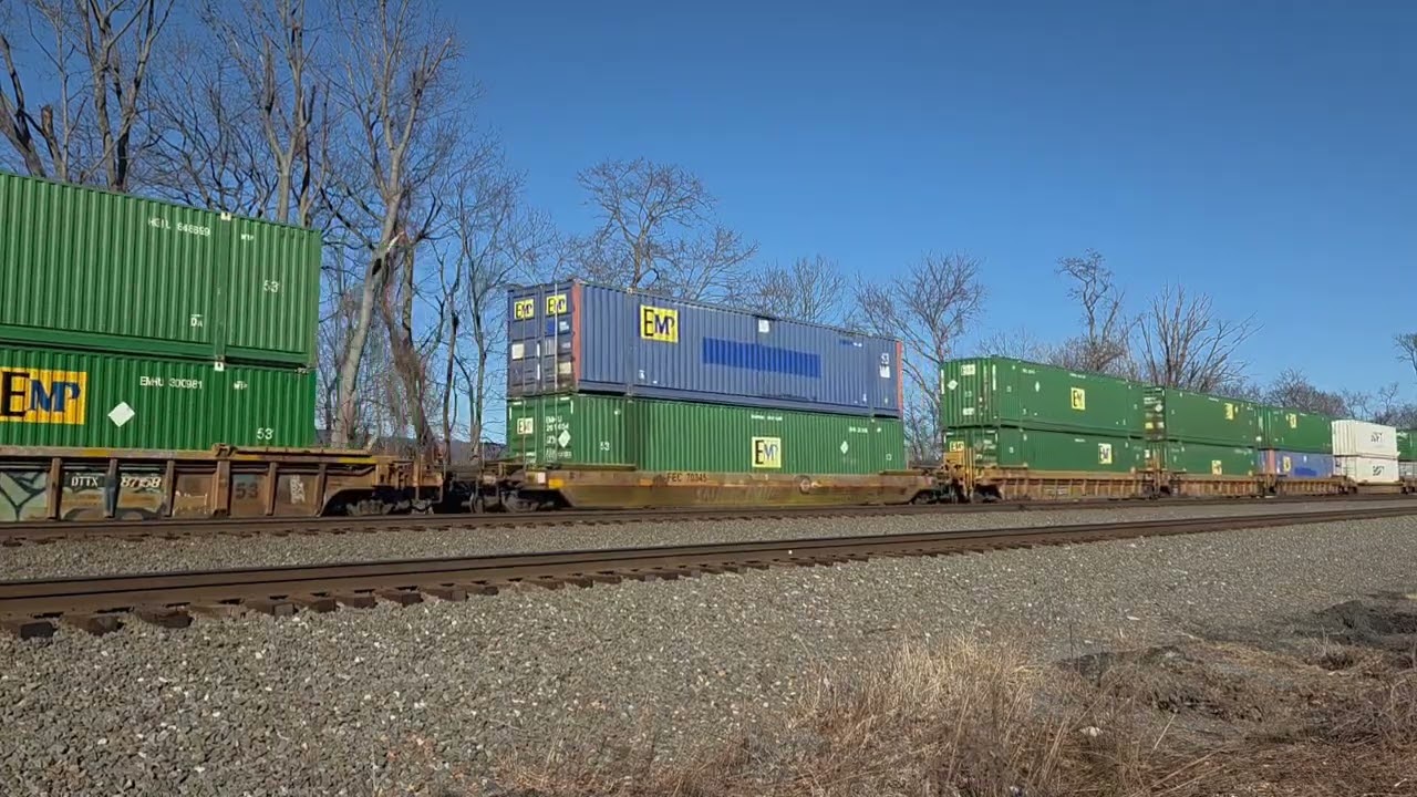 Norfolk Southern at Pittsburgh Line train meet