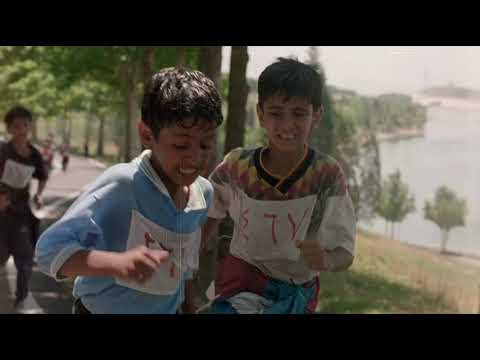 Children of Heaven (1997) - The Race [HD]