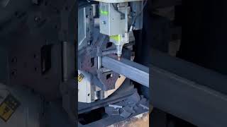 Fine Fiber Laser Square Tube Cutter | Rotary Laser Tube Cutting Machine with 4-jaw chuck