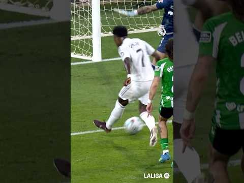 HIGHLIGHTS | Betis 1-1 Real Madrid | LaLiga #LaLigaHighlights #RealBetisRealMadrid #RealMadrid — football highlights