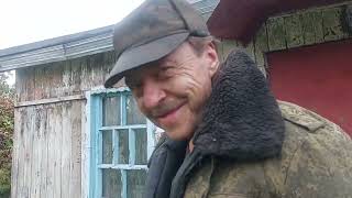 картинка: Олег готовится к зиме.
