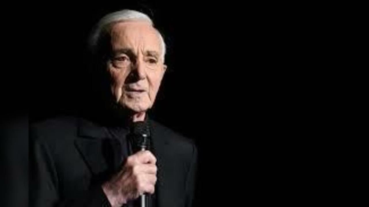 Charles Aznavour Live in Japan 1976 - YouTube