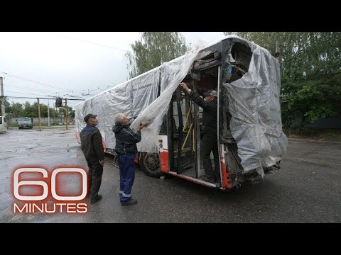 The Bus On Route 62 | Sunday on 60 Minutes
