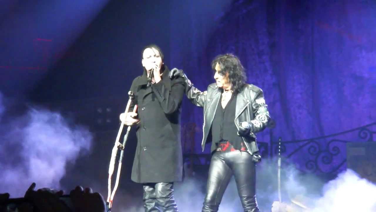 Alice Cooper and Marilyn Manson together !!: "I'm Eighteen", Mohegan Sun, 6-21-13