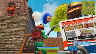 La Pizzeria Del Tomatoide Esta En Carretes Comprometidos Junto A La Durr Burger