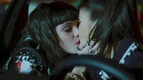 Elite Season 5 Mencia and Rebeka "Because we're fr...