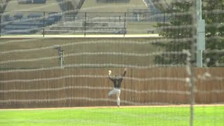 Augie uses long ball to win game one, fell in extra innings in game two