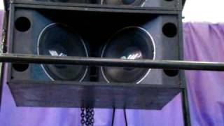 line array em fase de teste