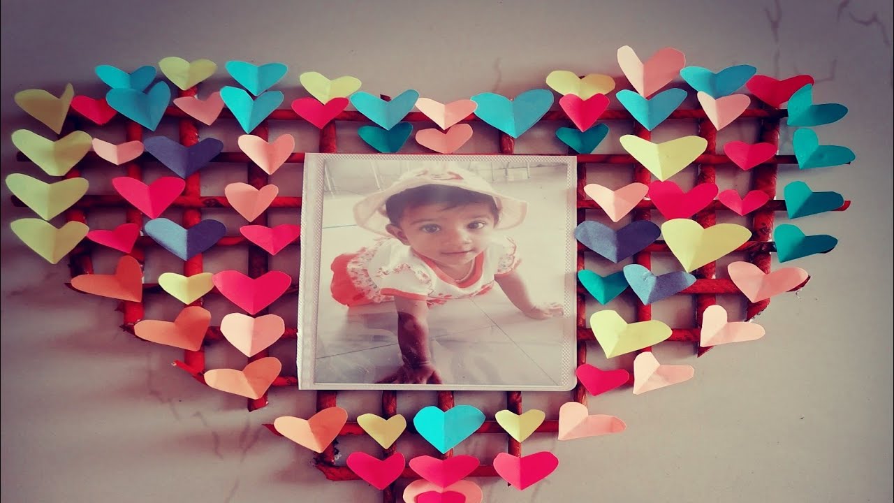 newspaper craft wall decoration photo framephoto decoration photo