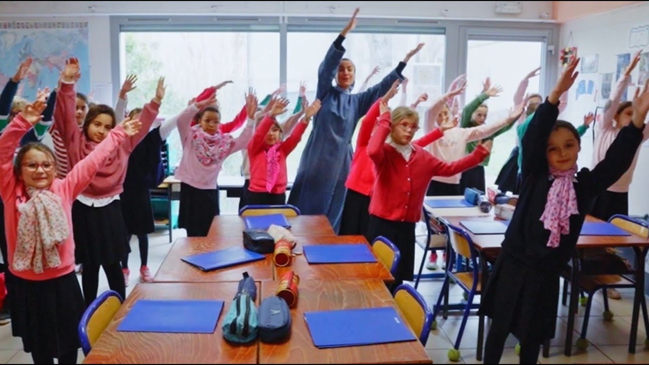 Choisis ! bekijken op YouTube Choisis ! bekijken op YouTube