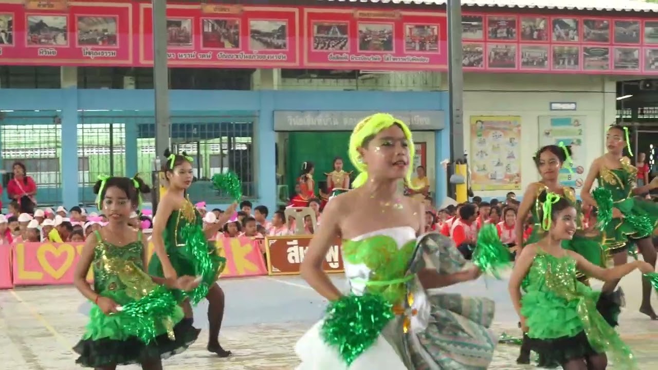 การแข่งขันกีฬาภายในโรงเรียนวัดบางโฉลงใน 2567   คณะกองเชียร์หลีดเดอร์สีเขียว