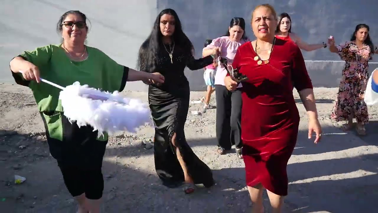 AYAN VE AYCA DUVAT TORENI