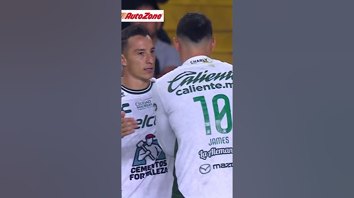 James Rodríguez le da el gafete de CAPITÁN a Guardado #shorts