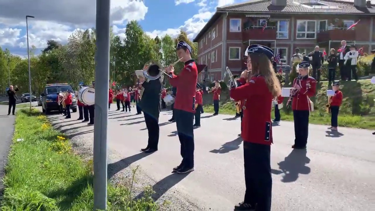 17. mai 2020 i Frogn - PopUp korps fra Skorkeberg til Ullerud