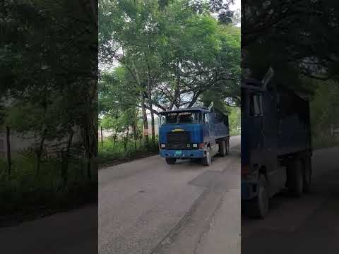 CABOVER FI DAYS #TRUCKING #TRUCKERS #JAMAICA #WORKING #SEMI #DRIVING