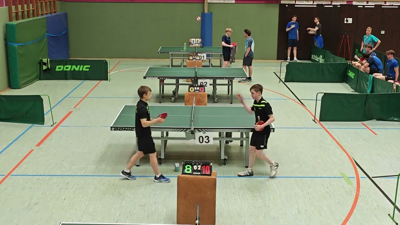 Tischtennis: Regionsrangliste Braunschweig, Aaron Lemke vs. Luka Simkes