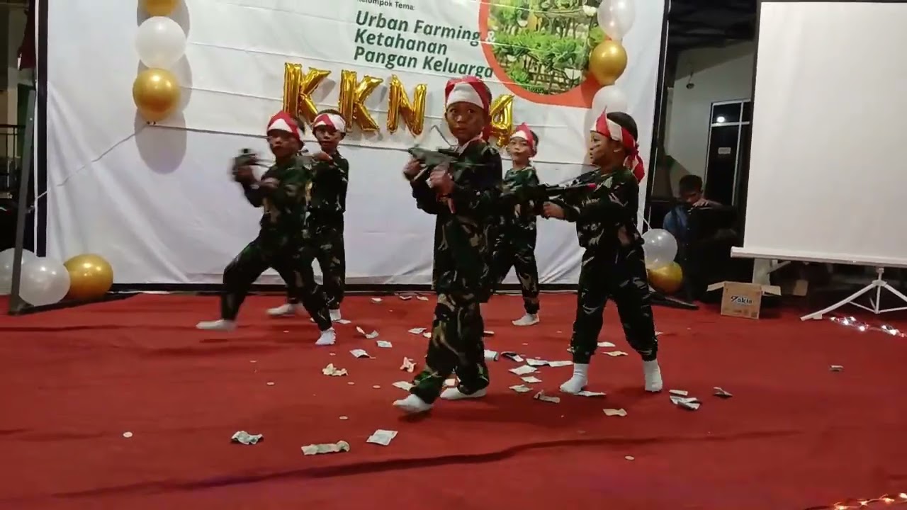 Tari komando anak  RA
