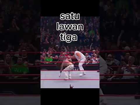 satu lawan tiga