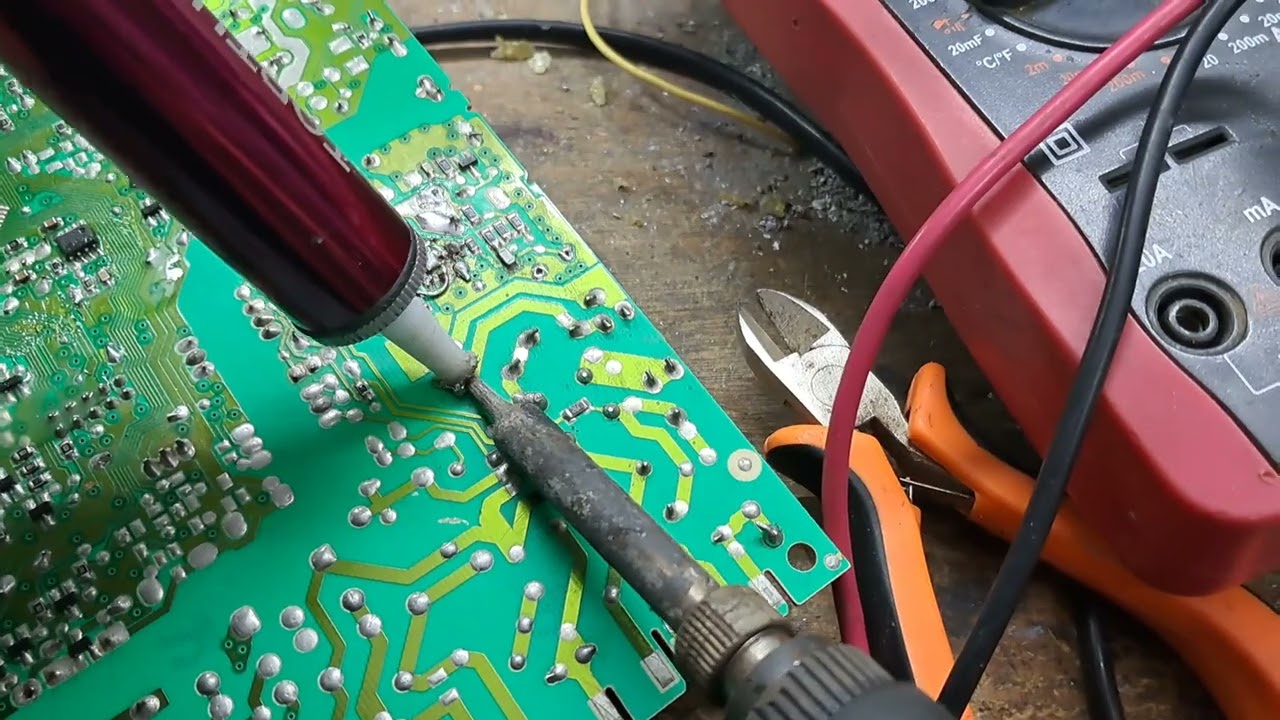 réparation carte mère chaudière saunier duval changement de processeur 0555434167 /0699485400