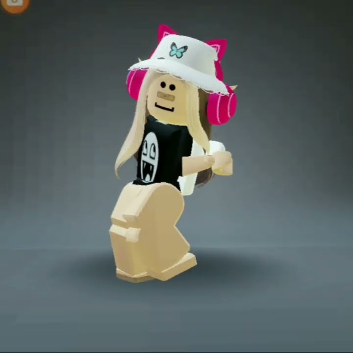 → Desenhei minha skin do Roblox!