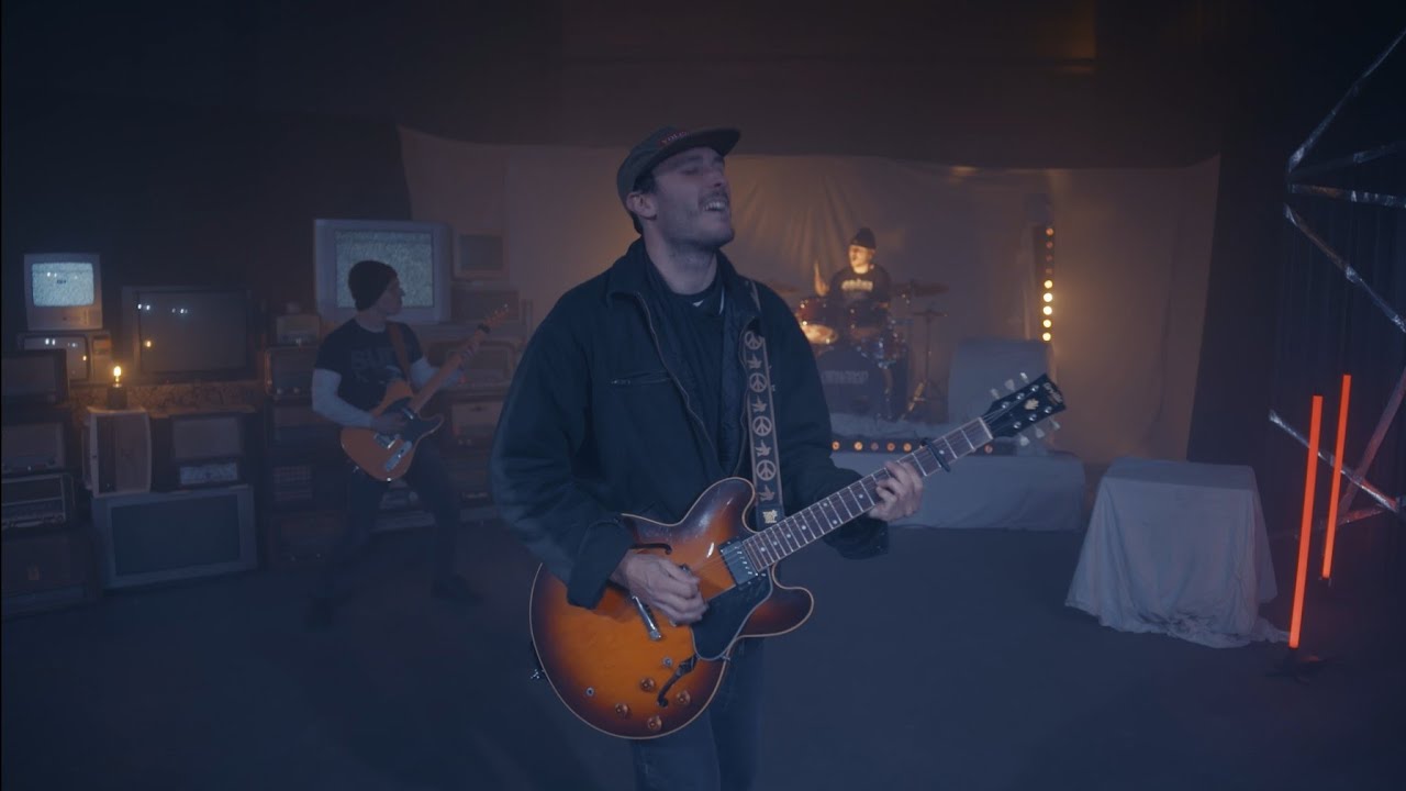 Watch CIPHERED - Begging (Clip Officiel) on YouTube Watch CIPHERED - Begging (Clip Officiel) on YouTube
