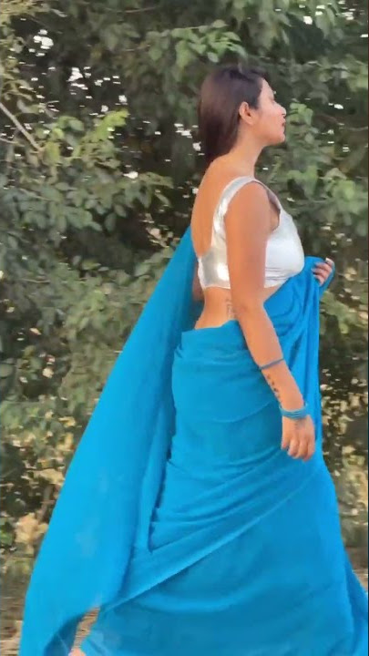 smayra SkyBlue saree indian hot video hot saree Dance #shorts#trending#viralreels #viralshorts#viral