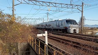 長洲駅を発車し、加速する783系特急有明博多・吉塚行