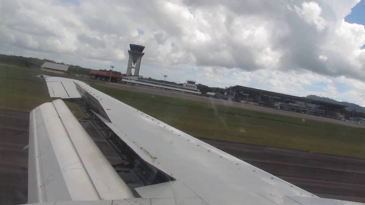 Landing in Cayenne (Rochambeau/Félix Éboué) on Surinam Airways 737300