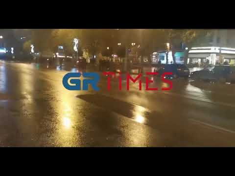 Θεσσαλονίκη: «Βροχή» από μολότοφ στο τέλος της πορείας για τον Α. Γρηγορόπουλο (1)