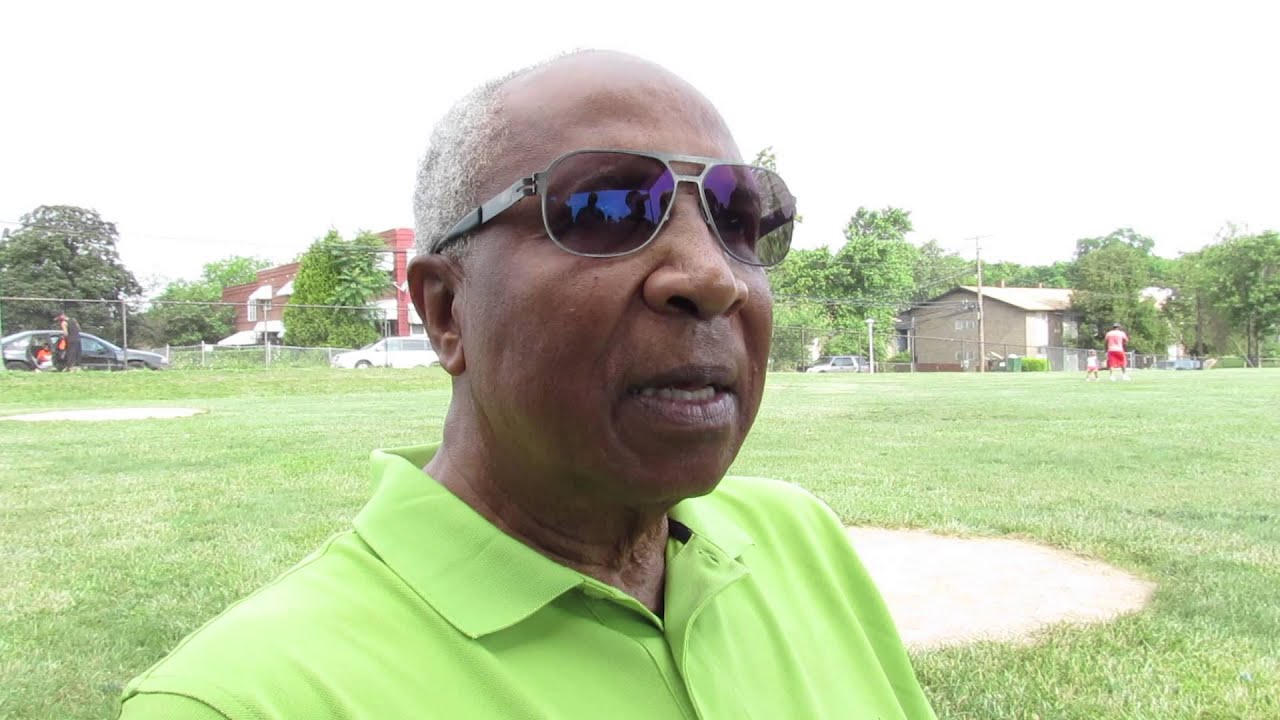Oriole Legend Frank Robinson at James Mosher Baseball 2015