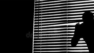 TE VIGILAN OBSESIONADOS SIENTEN LOS PASOS EN LA AZOTEA SE HACEN LAS VICTIMAS ALGOMALO SÉ LE REGRESÓ 