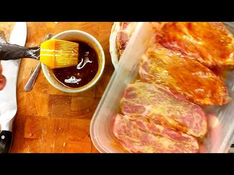Videó: Hogyan Lehet Gyorsan és Egyszerűen Pácolni A Sertéshúst Grillezéshez