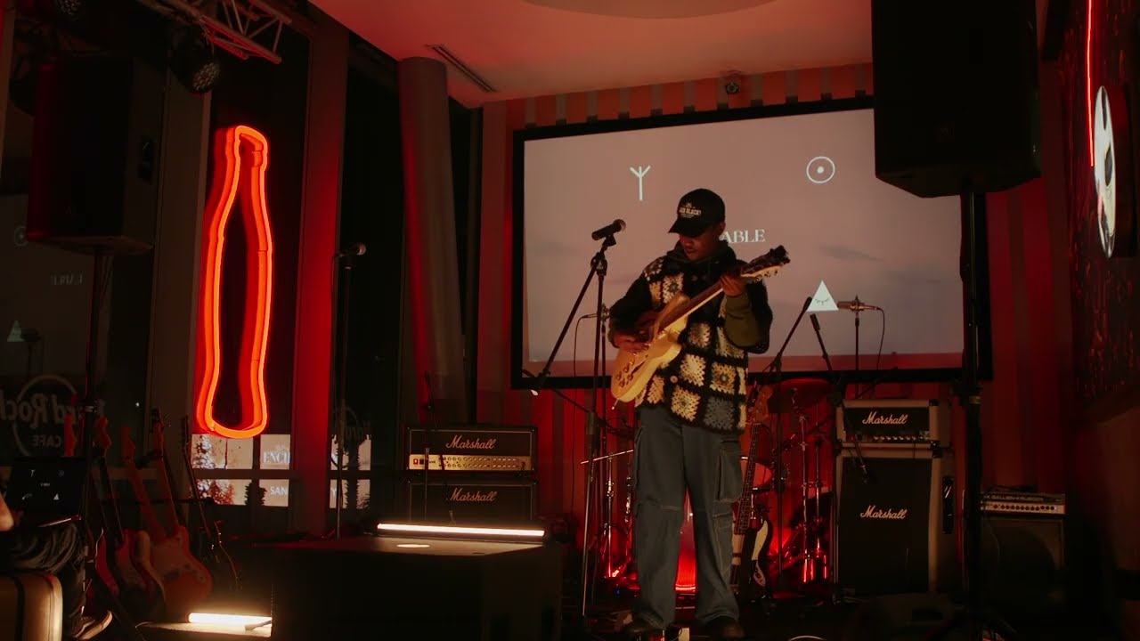 chaylon j. - live at the Hard Rock Cafe (Sandton City, Johannesburg)