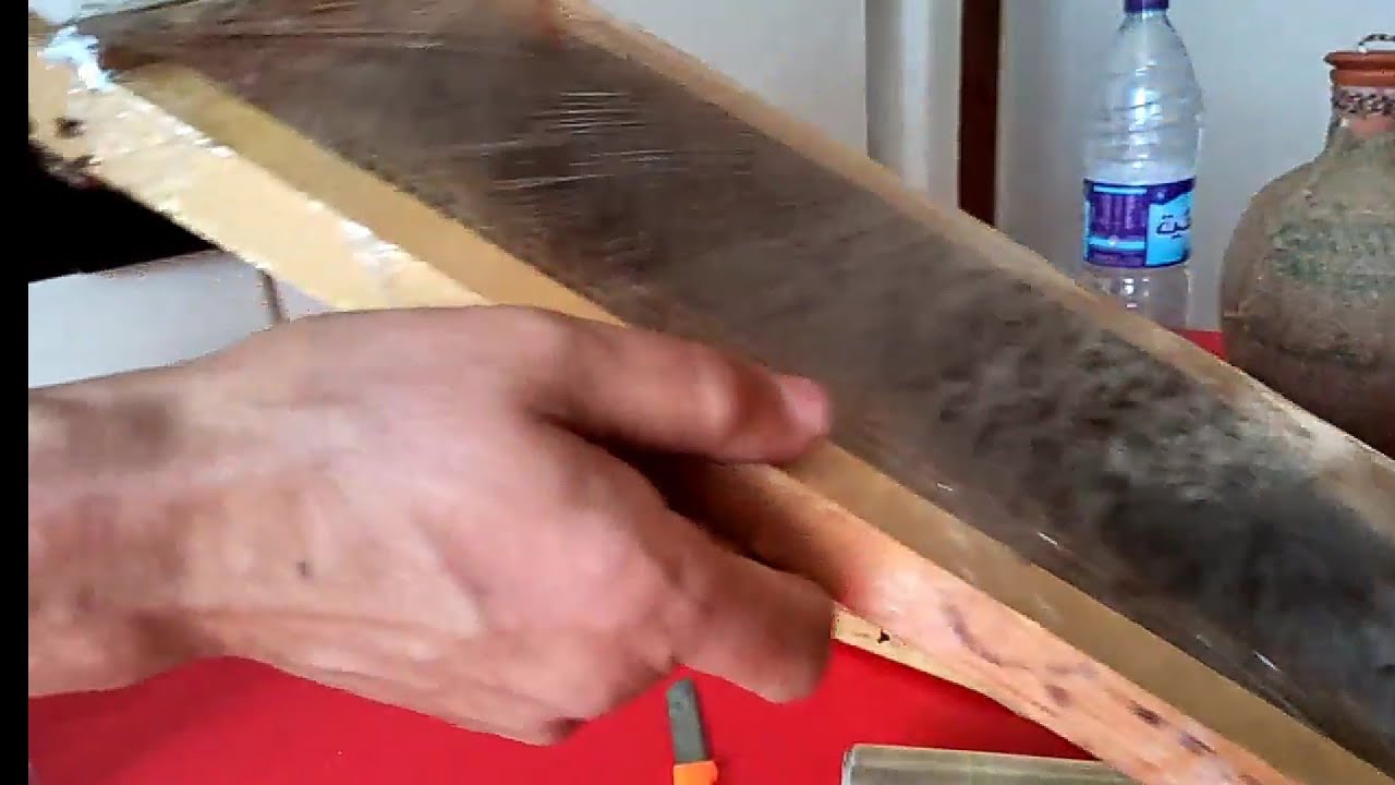 شاهد كيف نحتفظ باطارات شمع النحل المبنية/طريقة تخزين اطارات الشمع