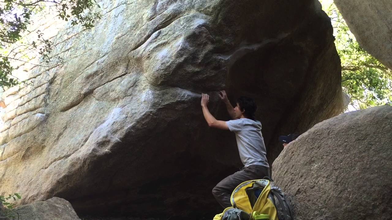 Mt. Woodson bouldering