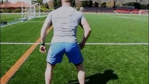 180 Jump Squat Toe Touch