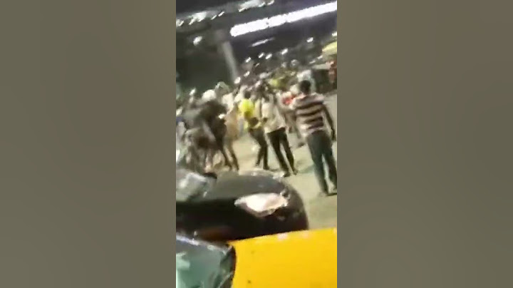 les étudiants humilie les policiers a travers le concert casserole de Ousmane sonko. abonnez-vous